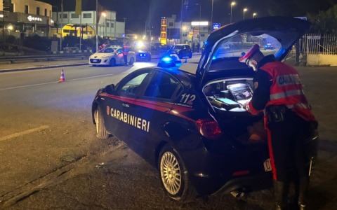 Controlli dei carabinieri dopo le aggressioni: sequestrata cocaina