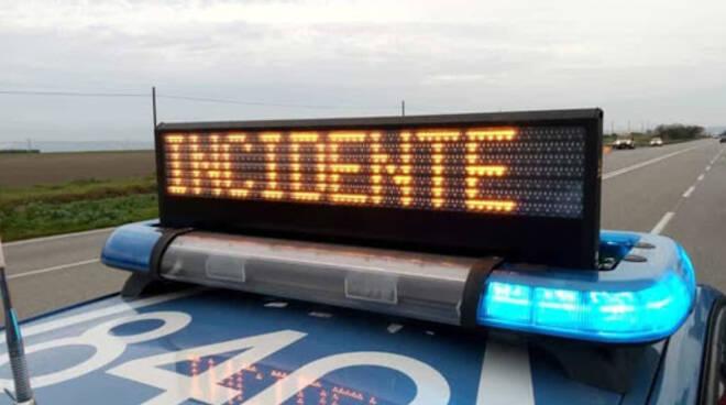 Corriere muore dopo un malore durante una consegna