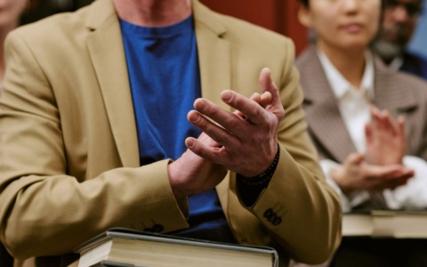 A Piacenza la presentazione di La felicità economica